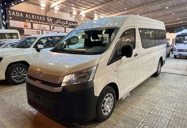 تويوتا · هايس STANDARD 2026 للبيع في الرياض