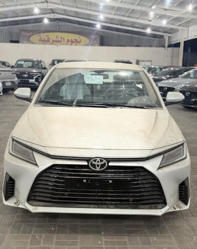 تويوتا · يارس STANDARD 2026 للبيع في الدمام — ممشى 0 كم