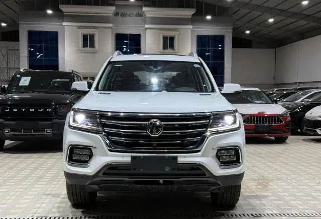 ام جي · ار اكس 8 2024 للبيع في جدة