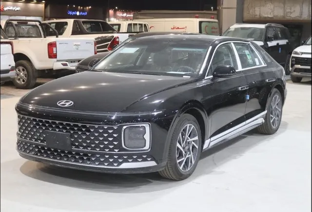 هيونداي · ازيرا 2026 للبيع في الرياض — ممشى 3 كم