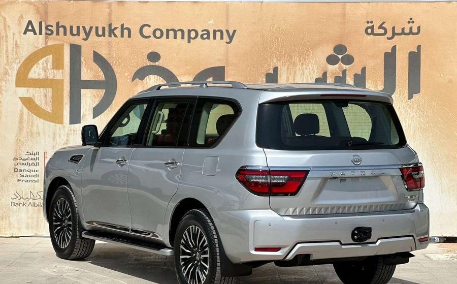 نيسان باترول بلاتنيوم 8 سلندر موديل 2023