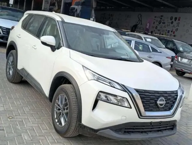 نيسان · اكس تريل STANDARD 2026 للبيع في الرياض — ممشى 2 كم
