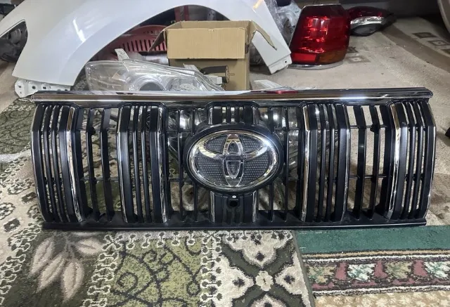 تويوتا · برادو 2019 للبيع في الأحساء