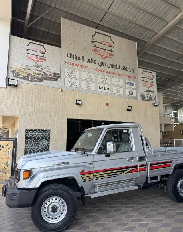 تويوتا لاندكروزر 70 2025 للبيع في نجران — ممشى 19,000 كم