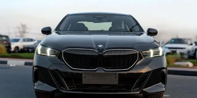 بي ام دبليو الفئة الخامسة 2026 للبيع في الرياض — ممشى 0 كم
