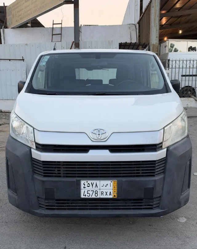 تويوتا هايس 2019 للبيع في جدة — ممشى 277,000 كم