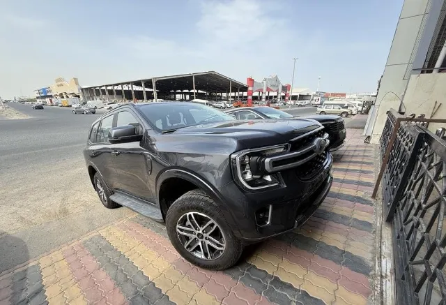 فورد إيفرست STANDARD 2025 للبيع في جدة