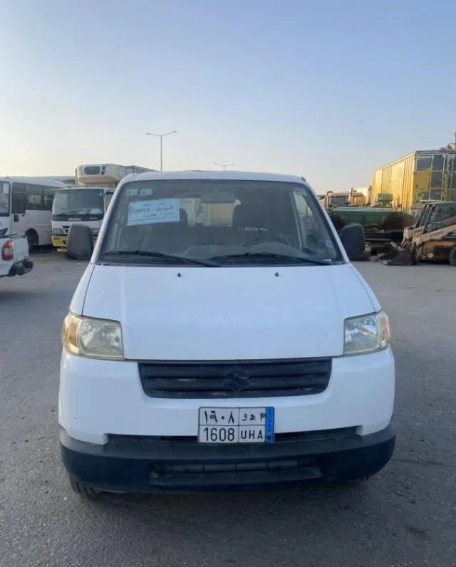 سوزوكي · جيمني 2013 للبيع في الرياض