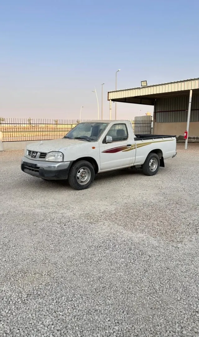 نيسان · ددسن STANDARD 2010 للبيع في الرياض — ممشى 0 كم
