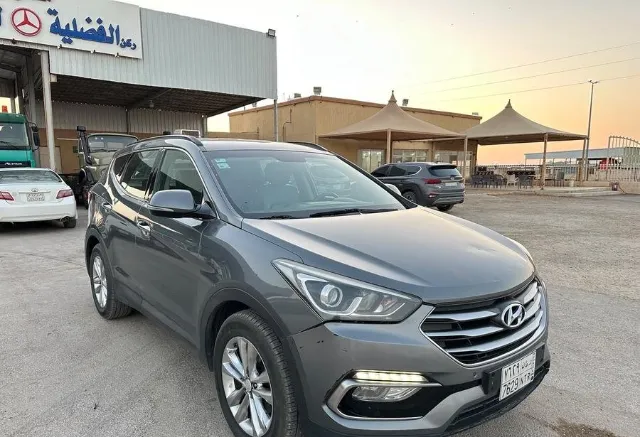 هيونداي · سنتافي 2018 للبيع في حفر الباطن — ممشى 380,000 كم