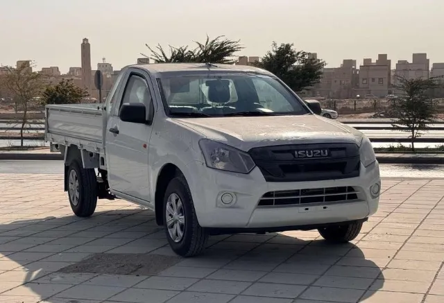 ايسوزو دي ماكس STANDARD 2026 للبيع في الرياض