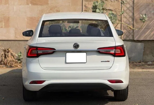 ام جي 5 STANDARD للبيع في جدة — ممشى 54,000 كم