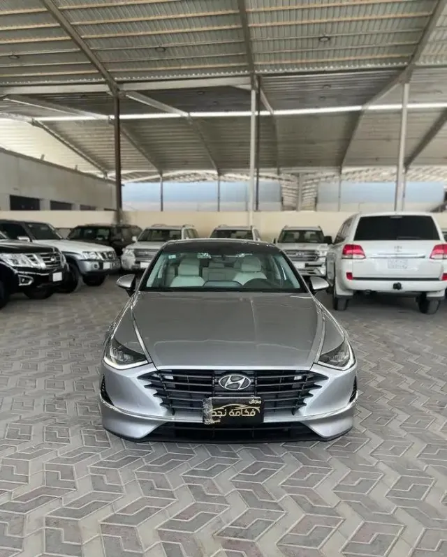 هيونداي · سوناتا 2020 للبيع في الرياض — ممشى 111,000 كم