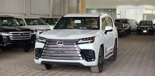 لكزس · ال اكس 2026 للبيع في الرياض — ممشى 0 كم