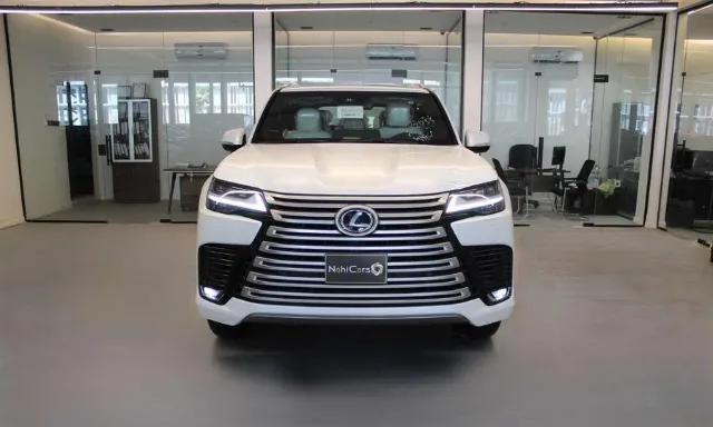 لكزس · ال اكس 600 2026 للبيع في الرياض — ممشى 600 كم
