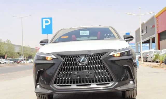 لكزس · ان اكس 2026 للتنازل في الرياض — ممشى 1 كم