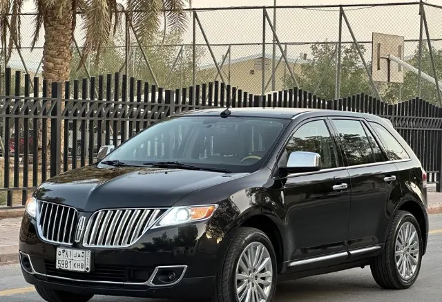 لينكولن ام كي اكس 2013 للتنازل في الرياض — ممشى 250,000 كم