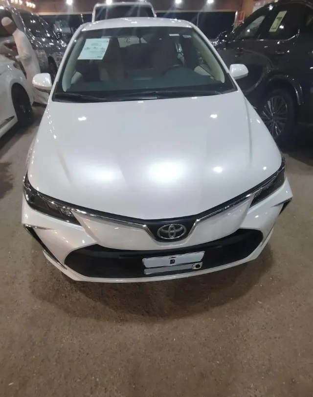 تويوتا · كورولا STANDARD 2000 للبيع في الرياض — ممشى 4,000 كم