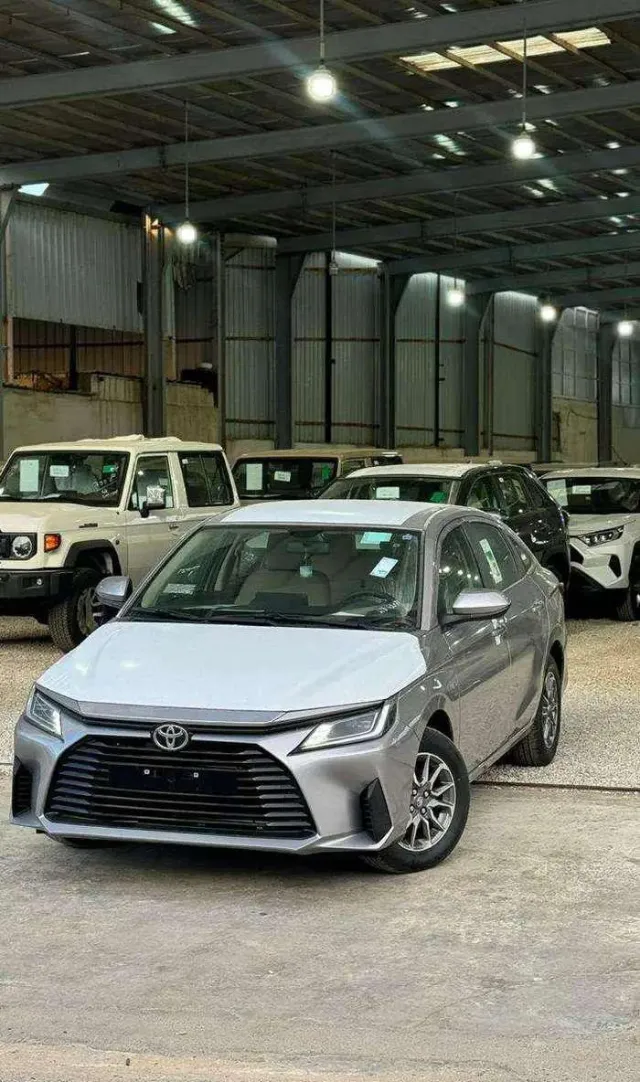 تويوتا · يارس STANDARD 2026 للبيع في الرياض — ممشى 22 كم