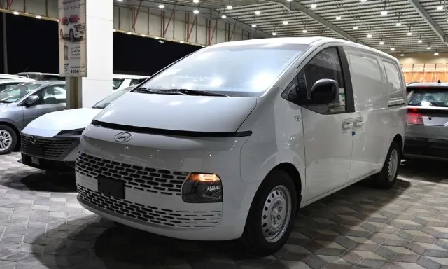 هيونداي ستيريا 2025 للتنازل في الدمام