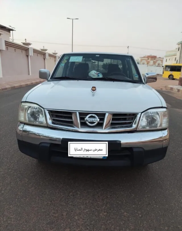 نيسان ددسن 2011 للبيع في نجران — ممشى 374,000 كم