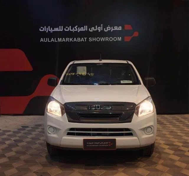 ايسوزو · دي ماكس STANDARD 2026 للبيع في الرياض