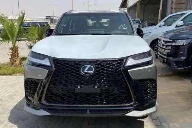 لكزس · ال اكس 600 2026 للبيع في الرياض
