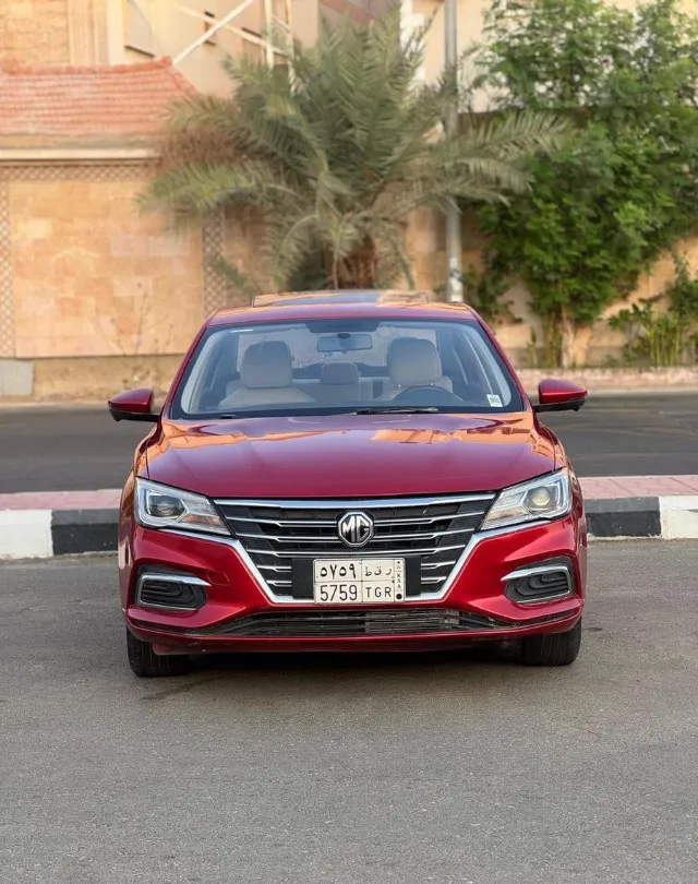 ام جي 5 2023 للبيع في جدة — ممشى 16,000 كم