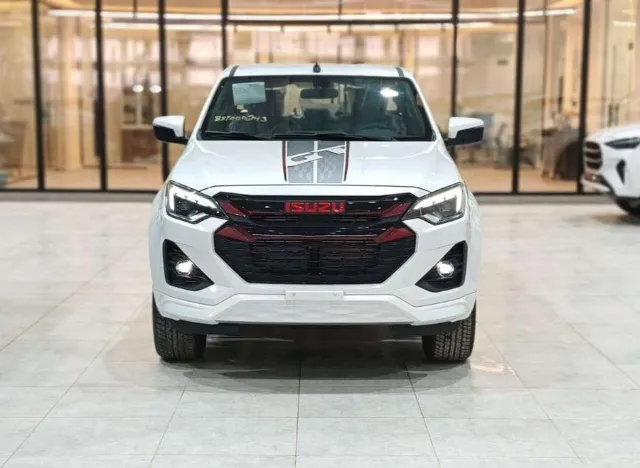 ايسوزو · دي ماكس 2026 للبيع في الرياض — ممشى 600,000 كم