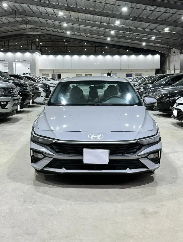 هيونداي النترا 2024 للبيع في الرياض — ممشى 111,000 كم