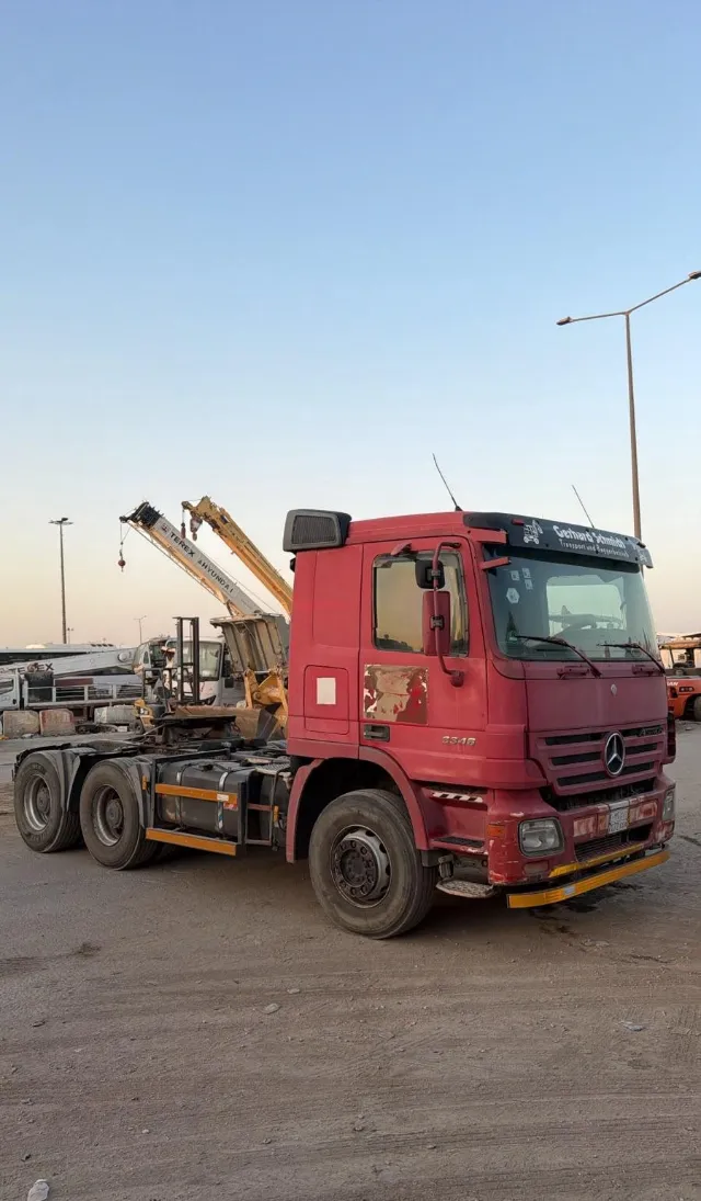 مرسيدس بنز أكتروس 2008 للبيع في الرياض