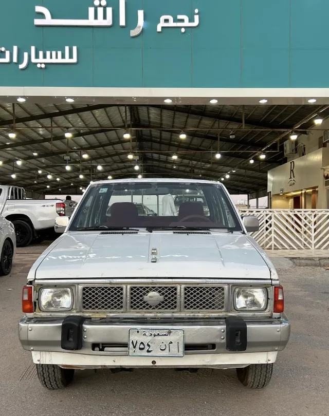 نيسان · ددسن 1992 للبيع في حفر الباطن