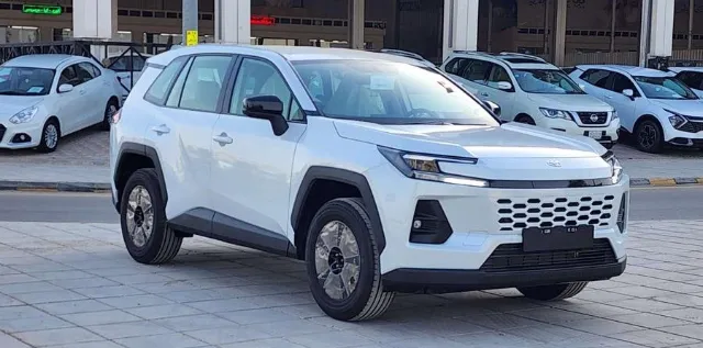 تويوتا · راف فور STANDARD 2026 للبيع في الرياض