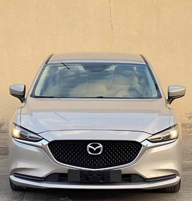 مازدا 6 STANDARD 2023 للبيع في الرياض — ممشى 50,000 كم