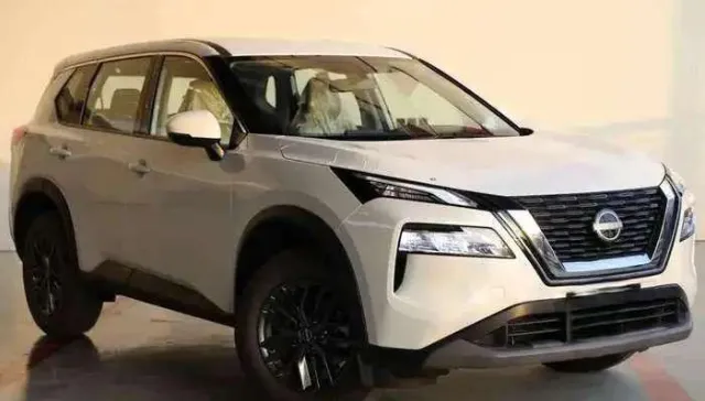 نيسان · اكس تريل STANDARD 2026 للبيع في الرياض — ممشى 1 كم