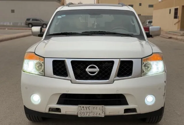 نيسان · ارمادا 2009 للبيع في الرياض — ممشى 319 كم
