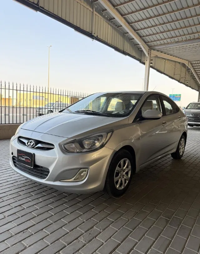 هيونداي · اكسنت STANDARD 2013 للبيع في الرس — ممشى 295,000 كم