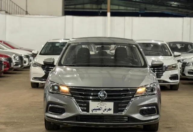 ام جي 5 STANDARD 2023 للبيع في جدة — ممشى 21,000 كم