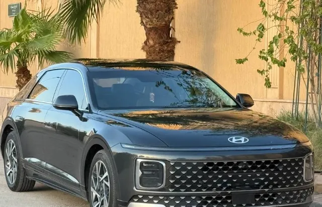هيونداي ازيرا 2024 للبيع في الرياض — ممشى 163,000 كم