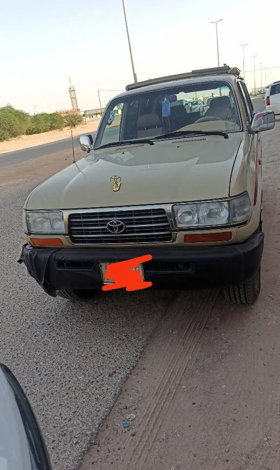 تويوتا لاندكروزر 1997 للبيع في حفر الباطن