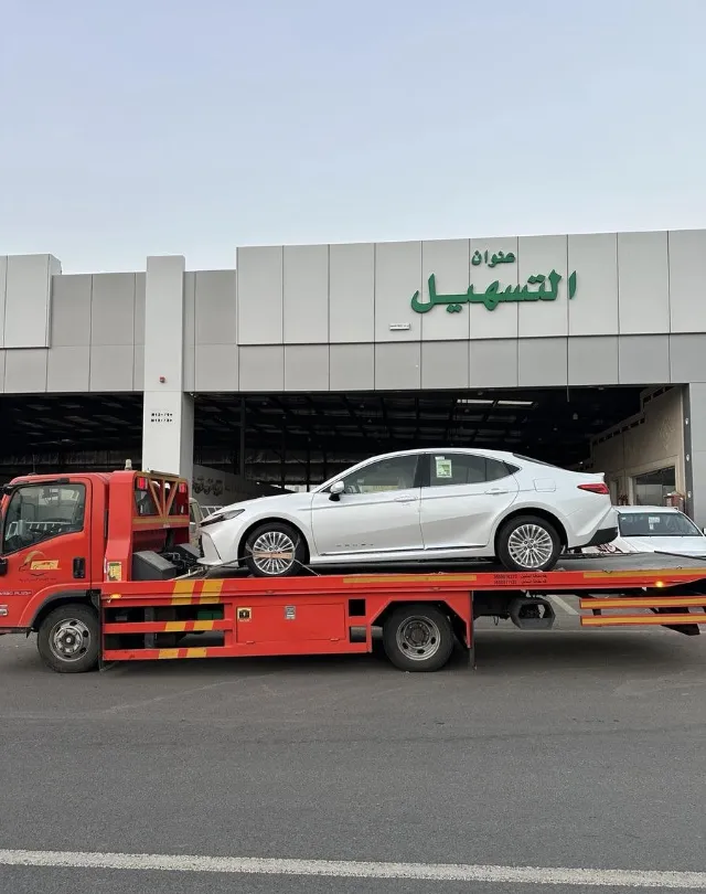 تويوتا · كامري 2026 للبيع في أبها — ممشى 0 كم