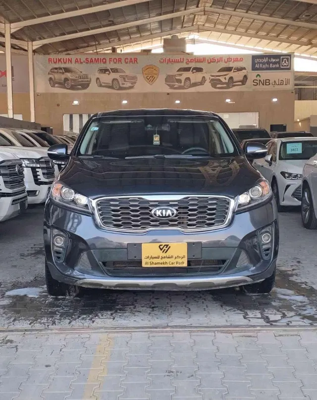 كيا · سورنتو 2020 للبيع في الرياض — ممشى 128,000 كم