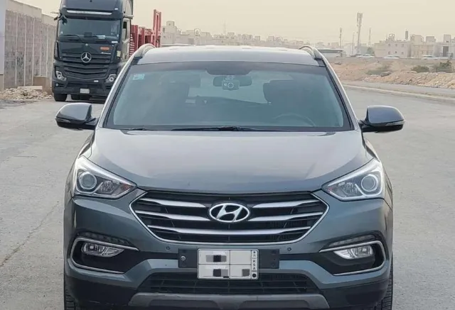 هيونداي سنتافي 2018 للبيع في الرياض — ممشى 298,000 كم