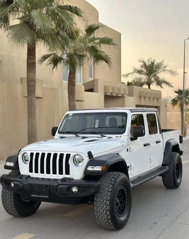 جيب · جلاديتور 2023 للبيع في الرياض