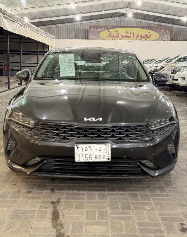 كيا · كي 5 2022 للبيع في الدمام — ممشى 135,000 كم