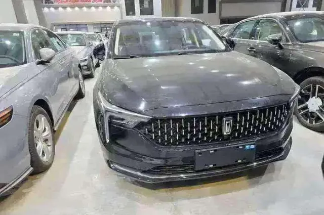 بستون · بي 70 2026 للبيع في الرياض — ممشى 7 كم