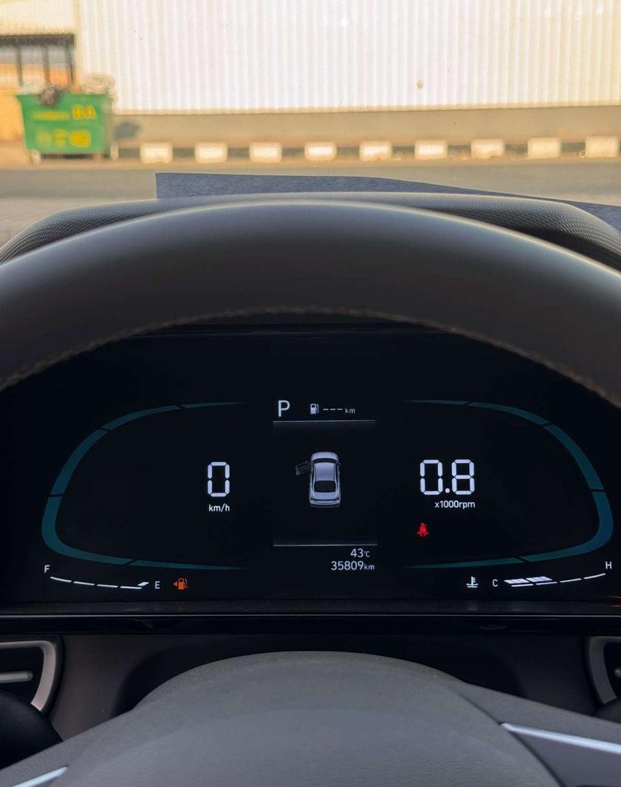هونداي النترا 2025 فل كامل بنزين