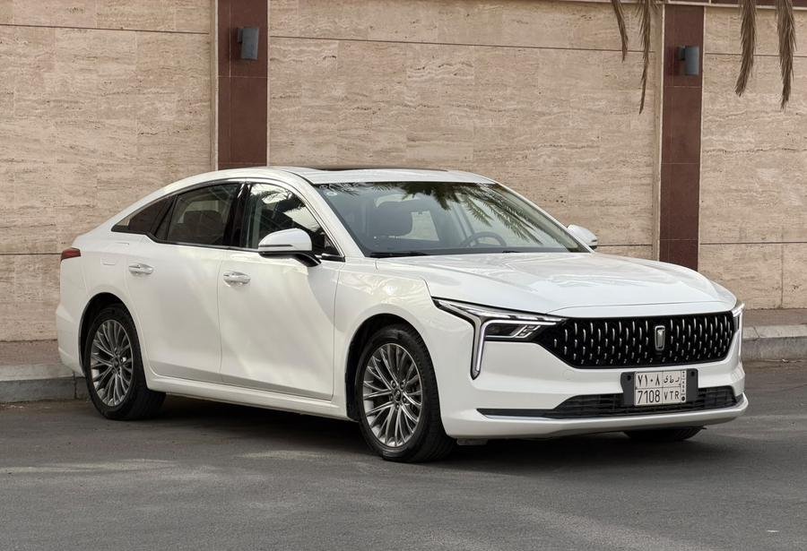 فاو بيستون B70 الموديل 2024 السعر 43000