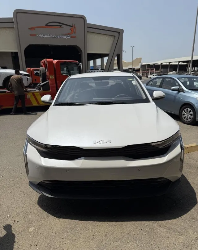 كيا · كي 3 STANDARD 2026 للبيع في جدة