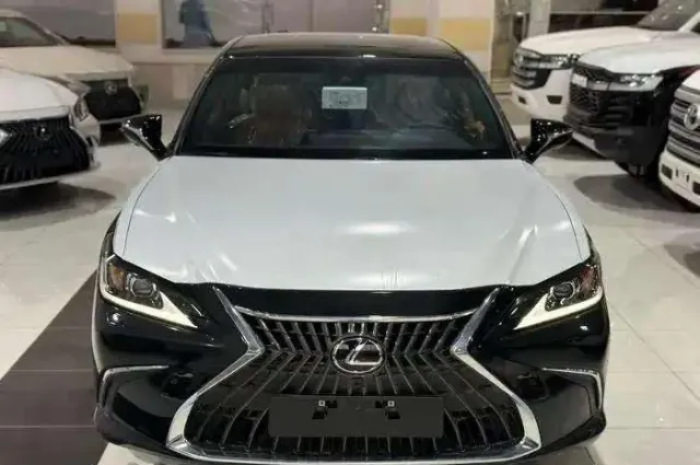 لكزس · اي اس 350 2025 للبيع في الرياض